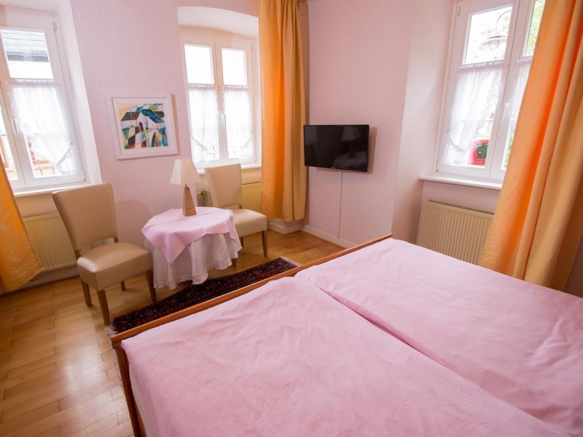 Hotel Zur Post - Burg An Der Mosel Quarto foto